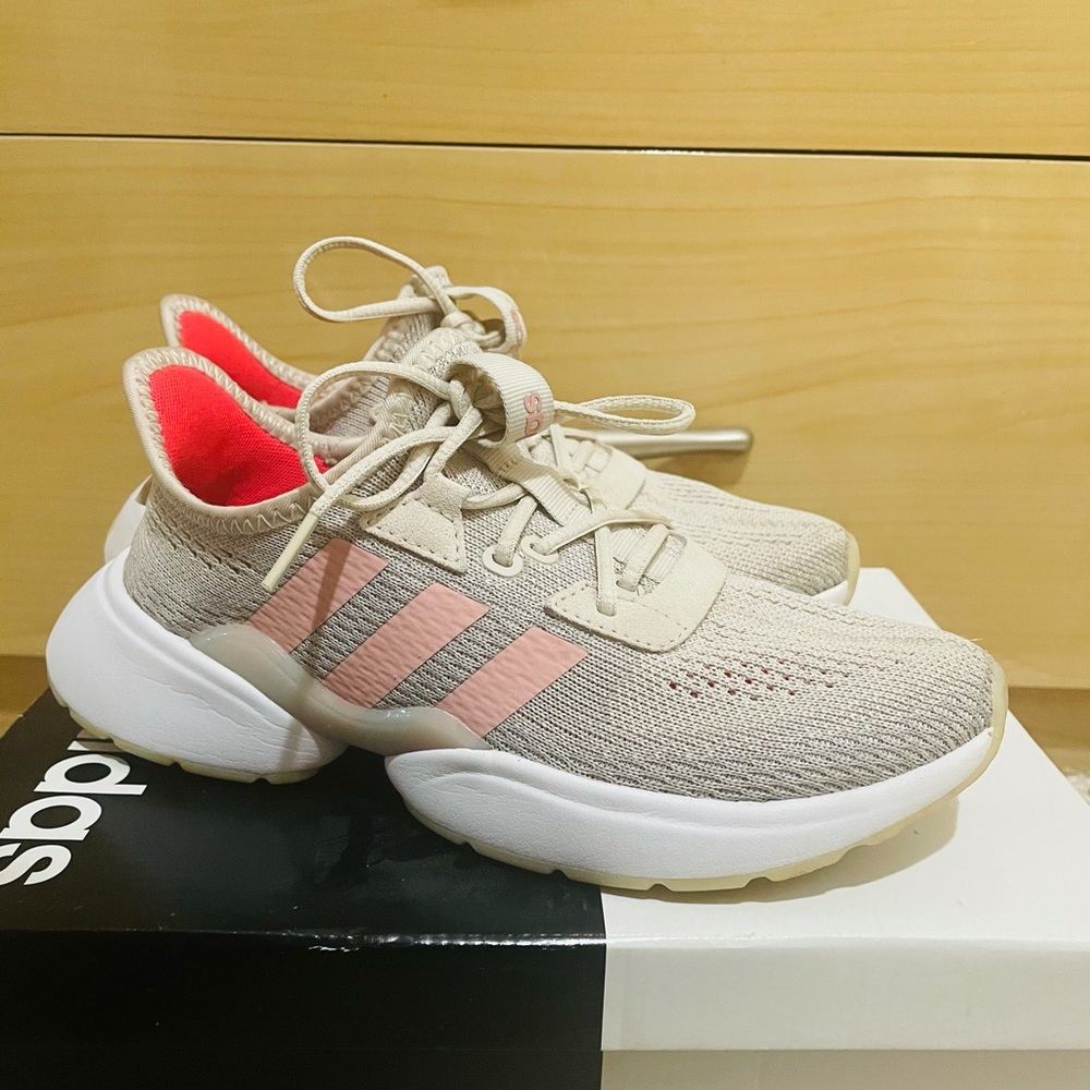 Adidas Mavia X
